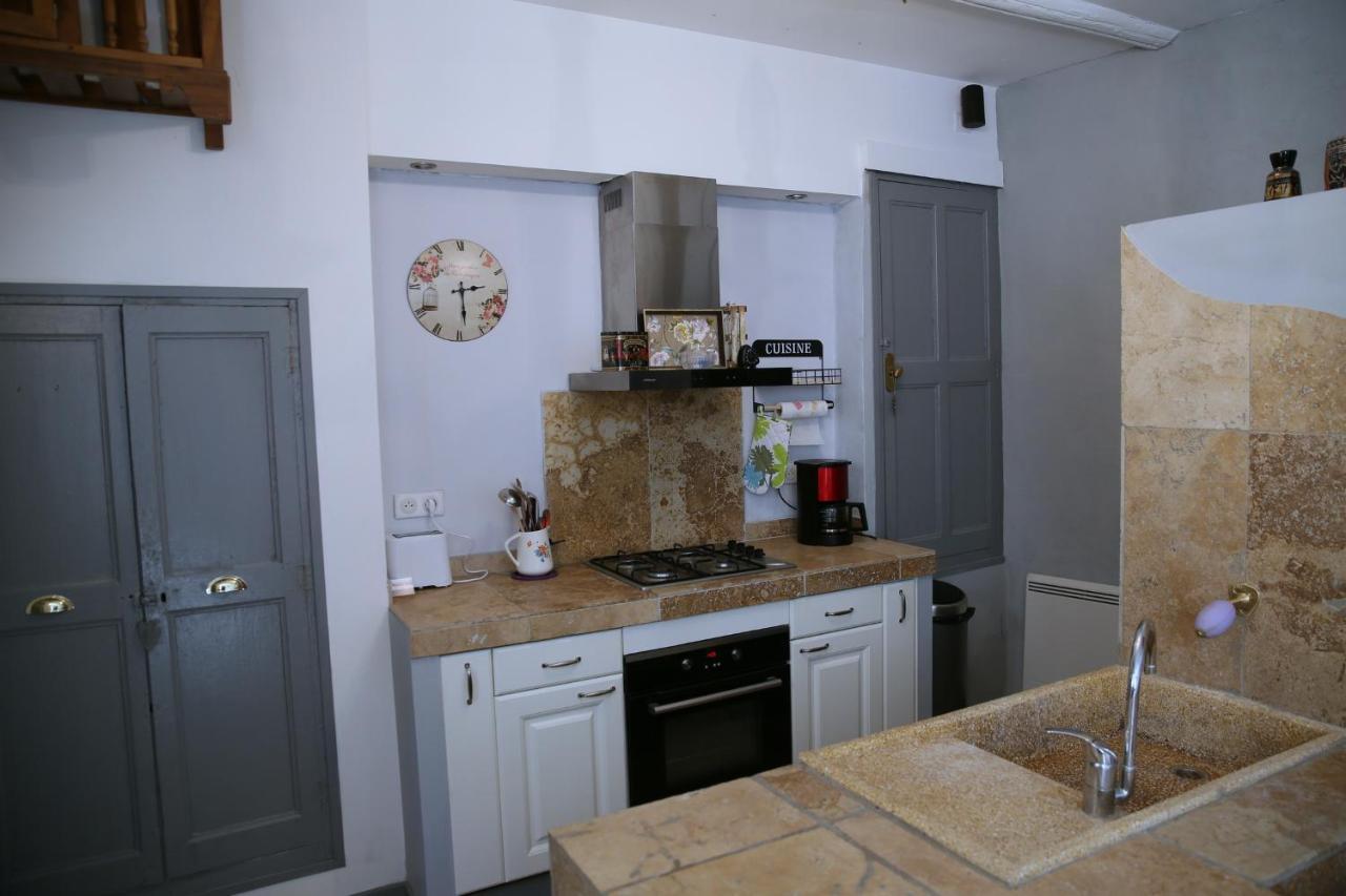 Le Bastidon De Louis, L'Isle Sur La Sorgue Villa Exteriör bild